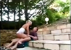 Teen nice fuck in Park