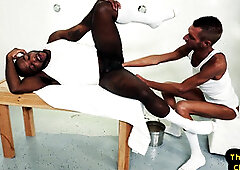 Black massive hunk fisted in his hairy asshole by skinny BF