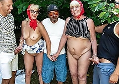 2 nymphomaniac grannies with headscarf get banged extraordinary coarse in the booty by large dongs