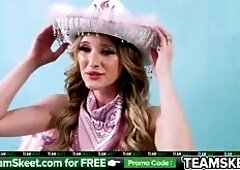 Melody Marks: Gorgeous March AllStar Goes Absolutely All Out