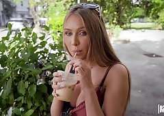 Big-boobed mademoiselle Jeanie Marie Sulivan needs his prick