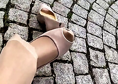 Crossdresser posing and peeing near Autobahn