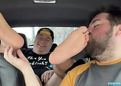 Snyft: Nemo Worships the Driver - Nemo & Matt