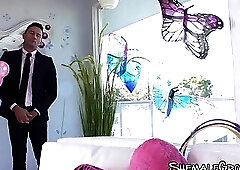 Tempting shemale takes it in the ass and receives cumshot