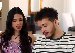 Kylie Rocket Gives Deepthroating a Try