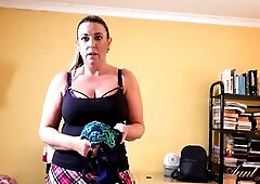 Your Breasty mother I'd like to fuck Stepmom Maisie Lewis catches u with her pants and makes a decision to assist u out. That babe knows it'