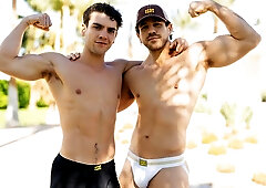 Channing Flynn and Hugs Kandelas are into doggystyle, hot gape