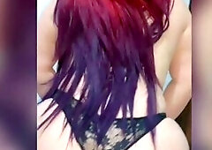 Como lo mueve de rico esta mujer!!!