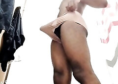 Perspired Gym Hottie Undresses