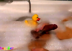 The duck and the weenie - Tub have fun with sensitized and (a lil' bit) stiff manstick