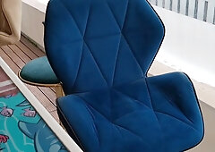 un peak filmeaja prin terasa apoi o tipa ecxitata vrea sa efrece pula la uni apex pe sc