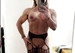 Think u could handle the squeeze of those pillars?