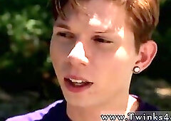 Fourway cock sucking outdoor