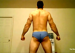 Muscle Teddy Idolize