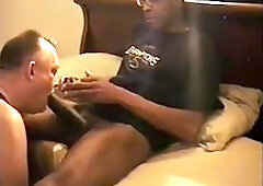 Mr.18 Inches gets his big dick sucked by a white daddy part1 3