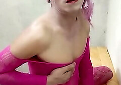 Transgender Oanh Le wearing sexy clothes porn playing with artificial cans