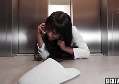 Elevator brough me big arse black cougar