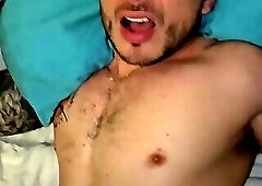 Valente Rodriguez muscle top