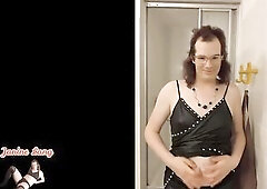 Hey, in this movie scene I went showering after a hard day in a ebony leather outfit.