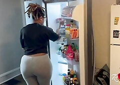 THICK butt cutie meets a nerdy stranger at the store and takes him home