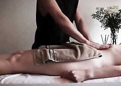 The masseur went also far and banged his patient and cum on her belly