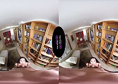 Virtual Reality - Behind His Back