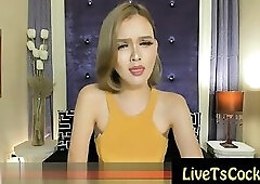 pretty white tbabe goddess irina whacking off on live w