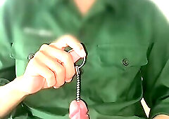 Vietnamese Student Plays Sounding