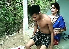 Chubby Aunty Sex In Forest!! Big Cock Thief Fuck And Make Her Cum!!!