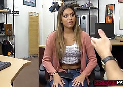 Shawn Intensely Fucks Nicole Reys Pink Pussy In The Off