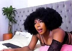 afro bitch throwing it back