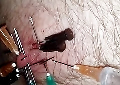 Dude gets his nipples tortured by a sadistic horny domme