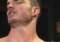 Hunk blows dong in bar