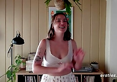 Lesbienne main dans culotte, lesbianas tocandose las bragas