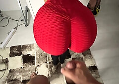 Fitness Model Looking For A I Cum On Amazing Ass In Yoga Pants - Candy Luxxx And Sports Bra