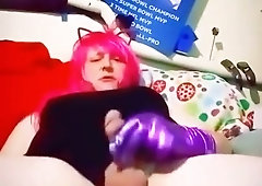 cdChloe Smoking n Railing